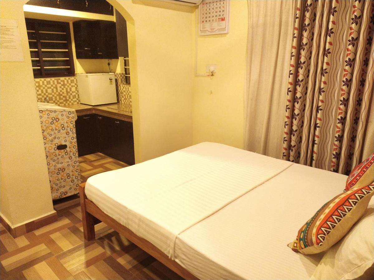 Villa Swasthi Griha à Aranmula Extérieur photo