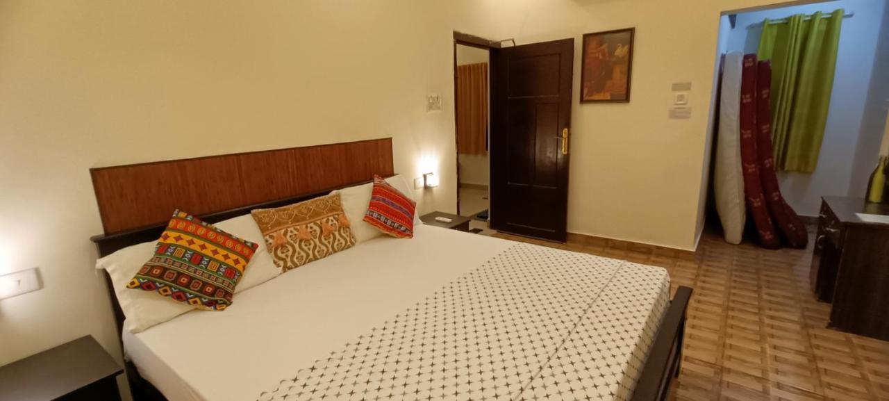 Villa Swasthi Griha à Aranmula Extérieur photo