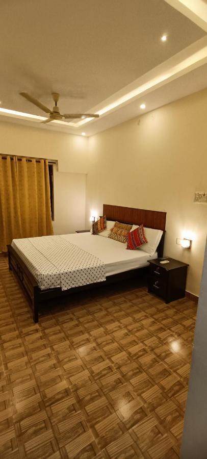 Villa Swasthi Griha à Aranmula Extérieur photo